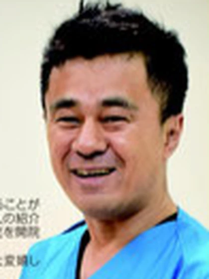 院長 濱 由晴の写真