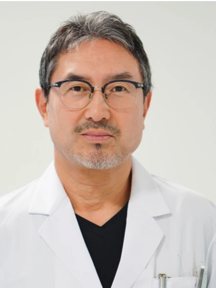 院長 石本 知一の写真