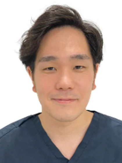 院長 渡部 晃大の写真