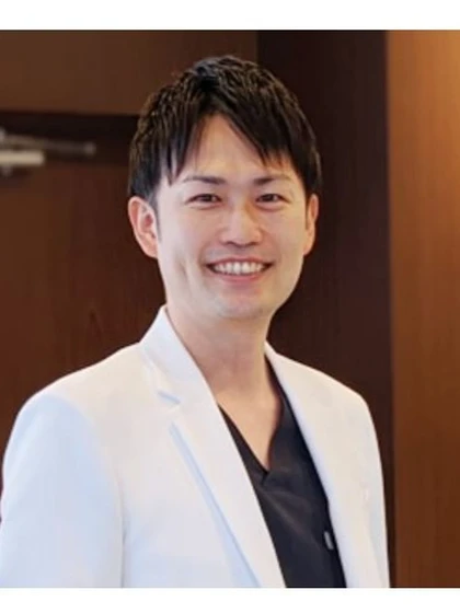 院長 医学博士 和賀井  翔の写真