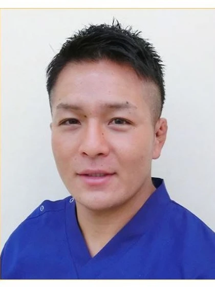歯科医師 秋山 宗太郎の写真