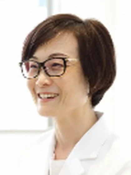 院長 医学博士 白 英の写真