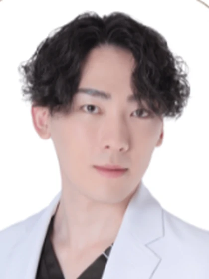 院長 八ヶ代 康将の写真