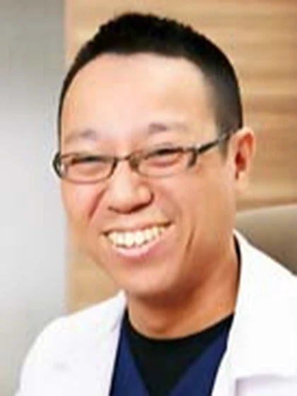 理事長・院長 望月 昭彦の写真