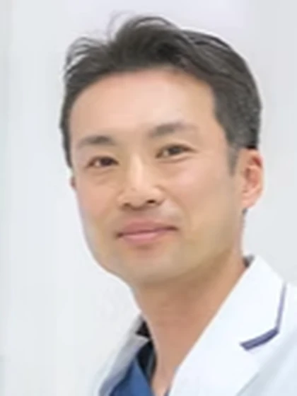 院長 医学博士 栗山 源慎の写真