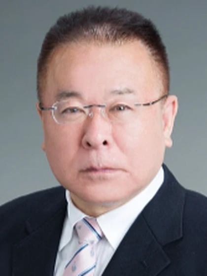 院長 歯学博士 神賀 利典の写真