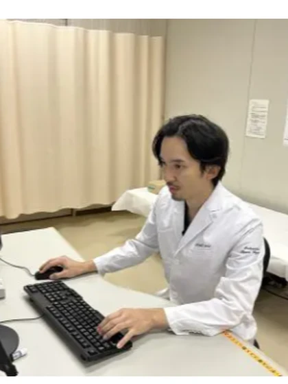 医師 林 哲平の写真