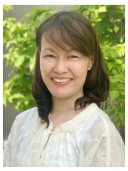 院長 医学博士 深沢 千絵の写真