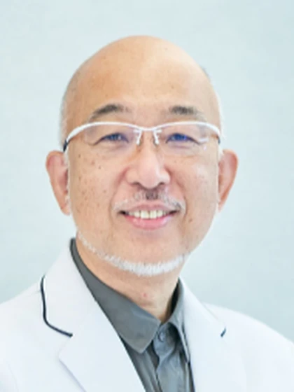 院長 医学博士 前島 正基の写真