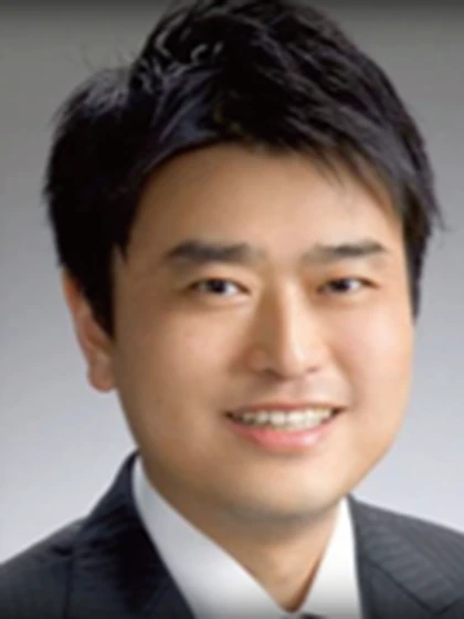 院長 歯学博士 大河原 純也 の写真