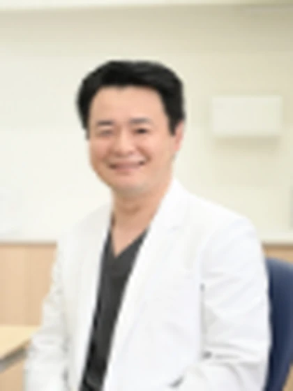 院長 医学博士 中村 健太郎の写真