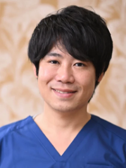 院長 淺倉 裕貴の写真