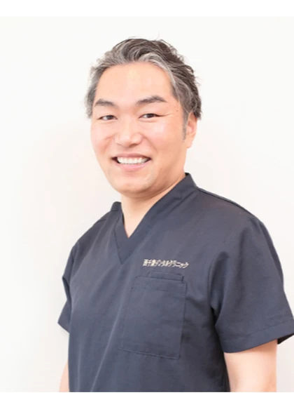 院長 歯学博士 湯浅 算章の写真