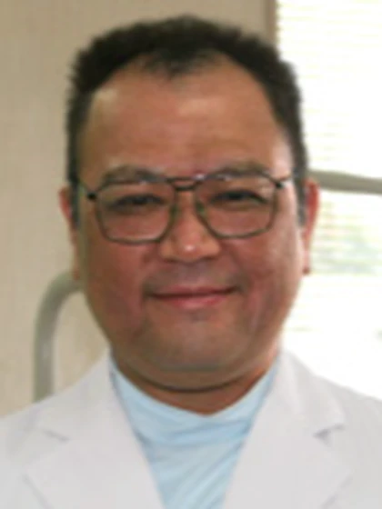 院長 初見 謙介の写真