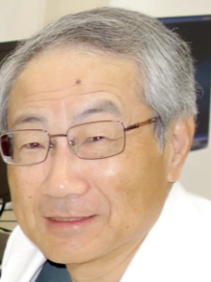 院長 医学博士 岡部 慎一の写真