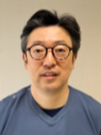 院長 医学博士 岡島 年也の写真