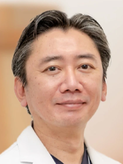 院長 廣岡 知臣の写真