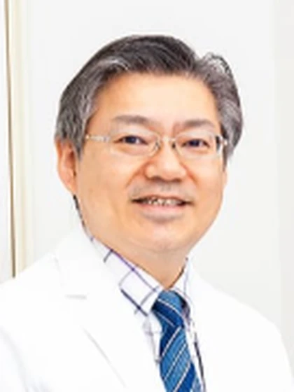 院長 上田 量也の写真