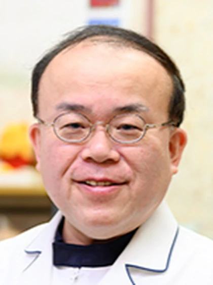 院長 藤本 雅之の写真