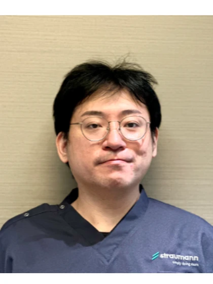 歯科医師 網野 雄太の写真