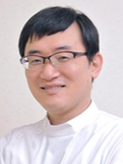 院長 医学博士 塚原 孝浩の写真
