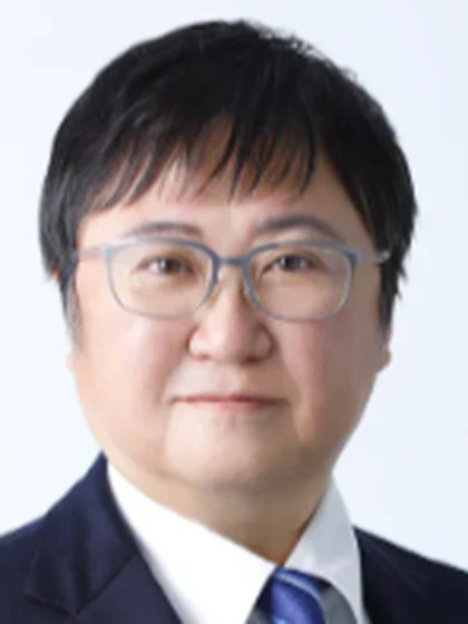 院長 医学博士 寳學 英隆の写真