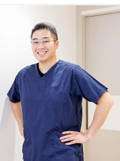 歯科医師 新井 敬の写真