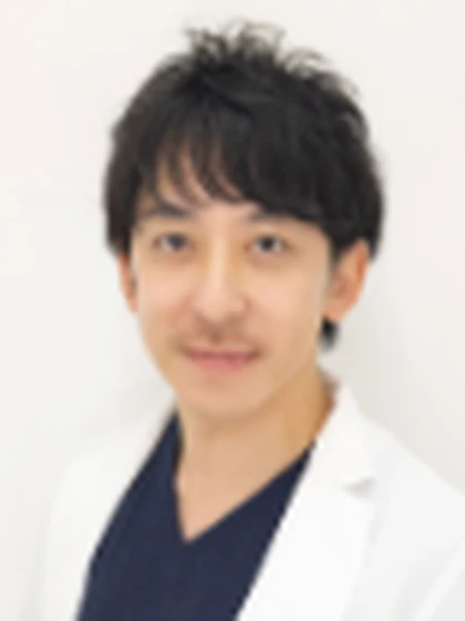 院長 医学博士 村上 隆英の写真