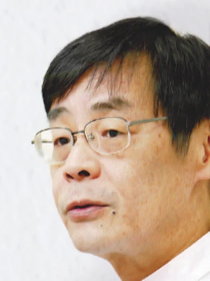 院長 藤野 祐司の写真