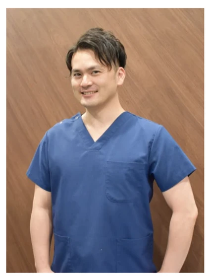 歯科医師 寺坂 泰彰の写真