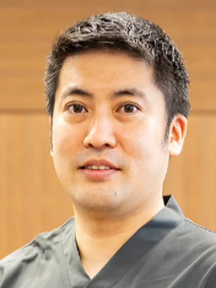 院長 勝田 紘史の写真