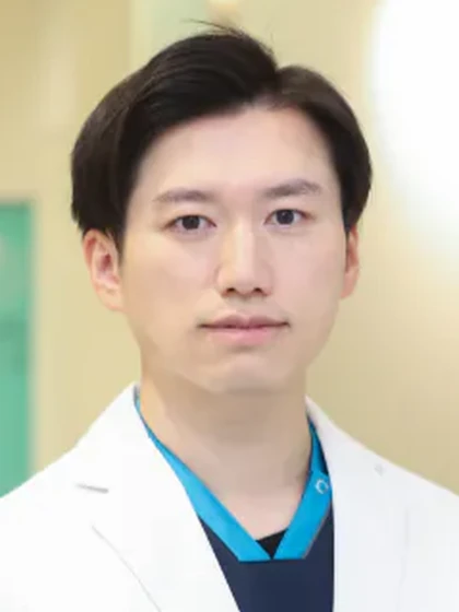 院長 奥 久徳の写真