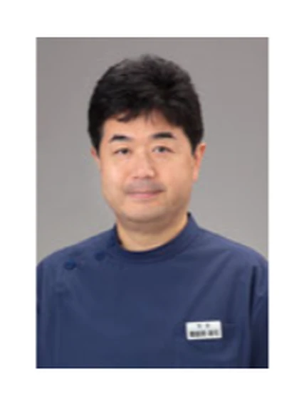 院長 粟飯原 靖司の写真