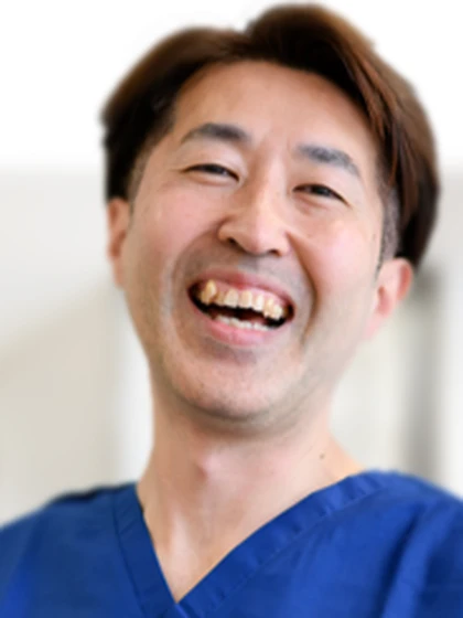院長 歯学博士 山下 智章の写真