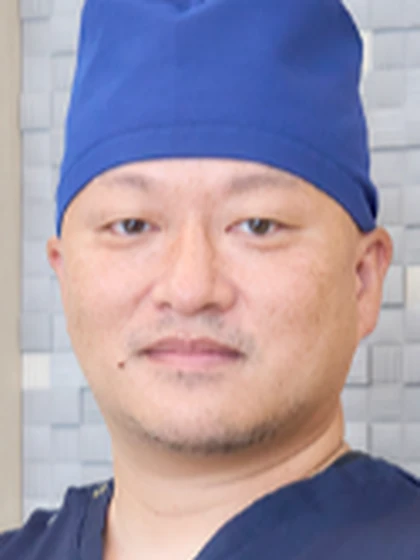 院長 歯学博士 山内 理司の写真