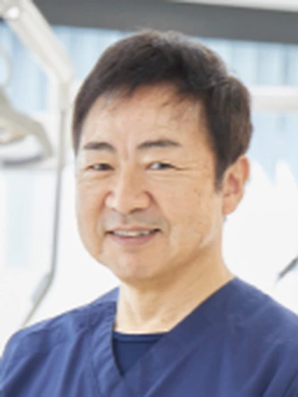 院長 歯学博士 呉城 英俊の写真