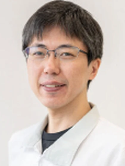 院長 歯学博士 尾崎 亘弘の写真