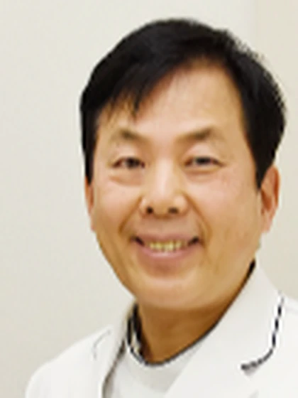 院長 鐙 連太郎の写真