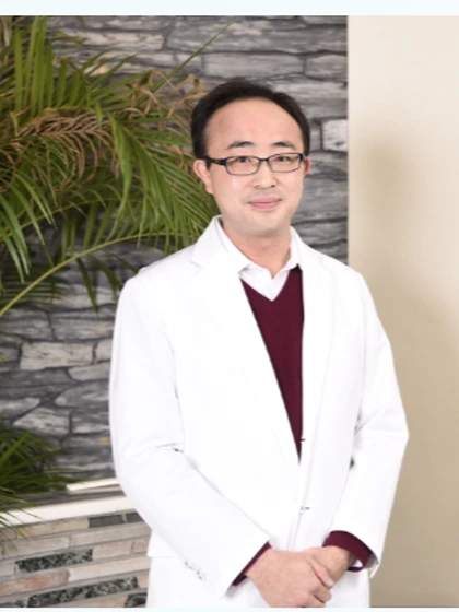 院長 荒井 真太郎の写真