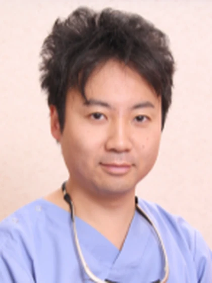 理事長・院長・歯学博士 坂田 岳一の写真