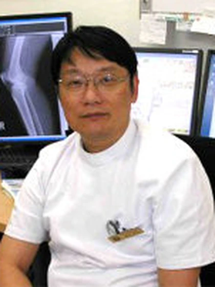院長 医学博士 田中 直史の写真