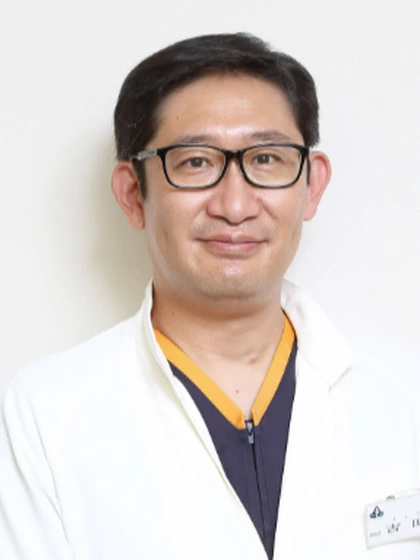 院長 医学博士 吉田 真人の写真