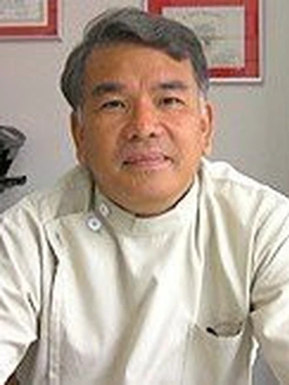 院長 長谷川 信也の写真
