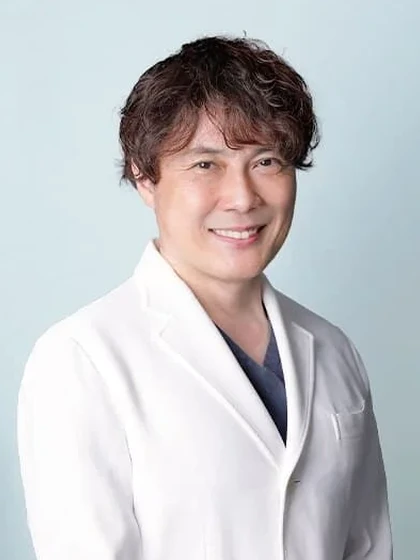 院長 理事長・院長 重本 譲の写真