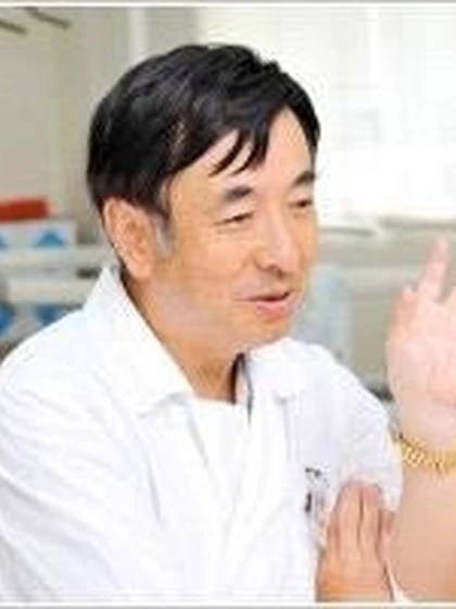 院長 歯学博士 本間 和人の写真