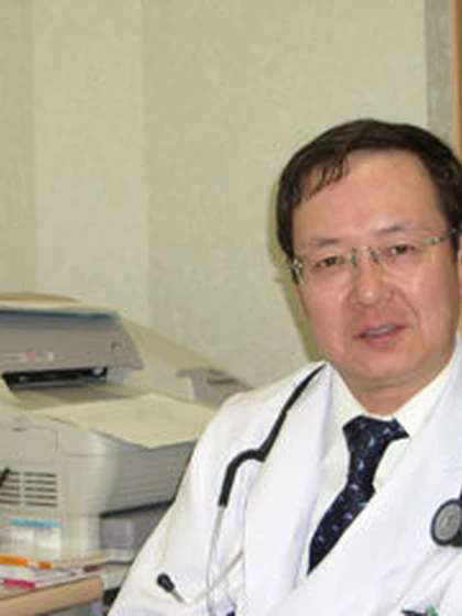 院長 医学博士 福岡 保の写真