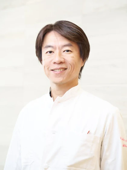 院長 医学博士 渋谷 慎太郎の写真