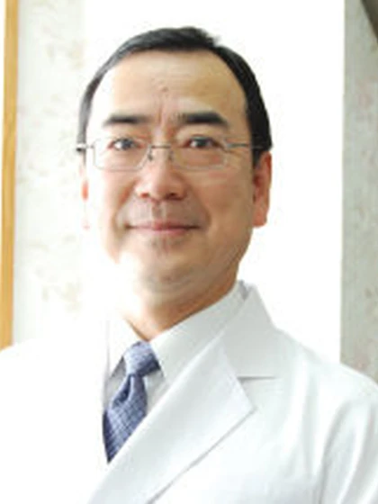 院長 医学博士 渡辺 東の写真