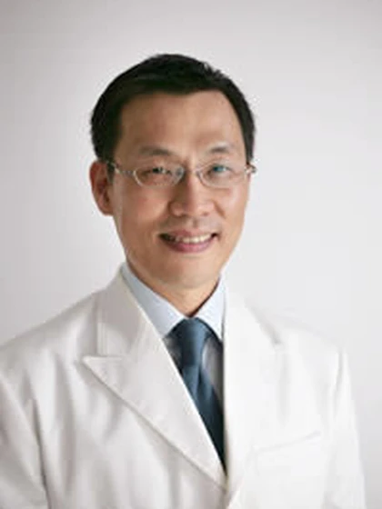 院長 医学博士 林 祐次の写真