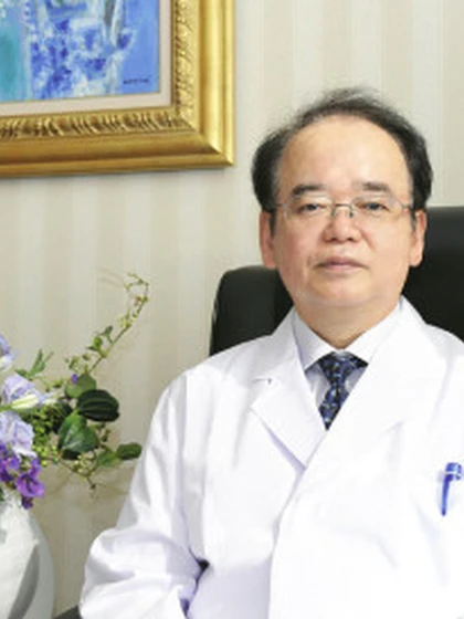 院長 医学博士 川原 和也の写真